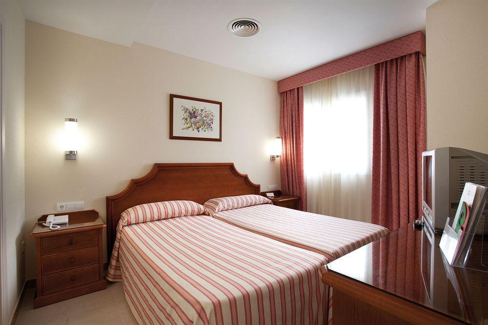 Clubhotel Riu Costa Del Sol Torremolinos Bagian luar foto
